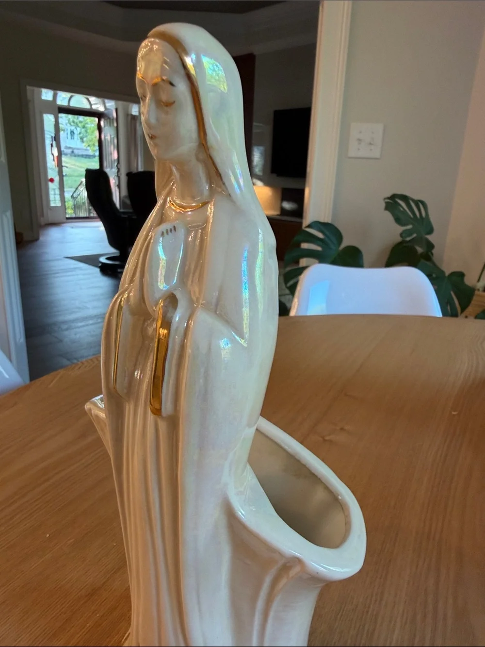 Vintage Holley Ross Madonna Planter 11.25” Pearlized Ivory Gold MCM